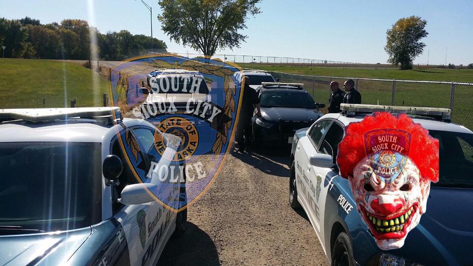 South Sioux City Police warn against clowning around