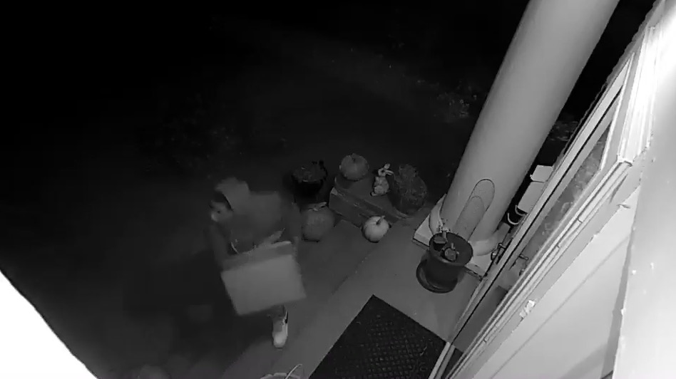 Early morning package theft in Sioux City caught on camera its that time of year