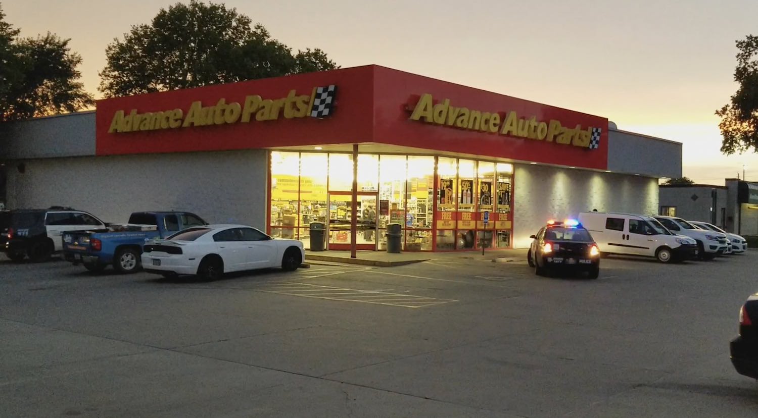 Attempted robbery of Advance Auto on Hamilton Blvd in Sioux City