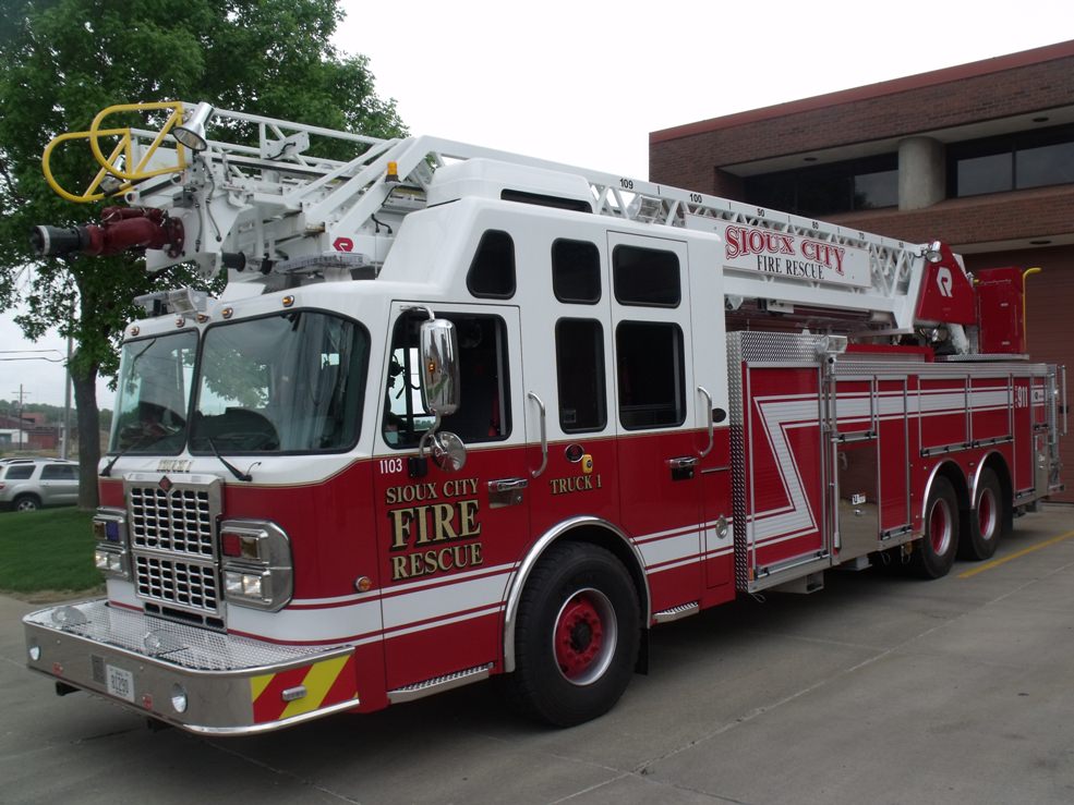 Tree fell on man at Sertoma Park